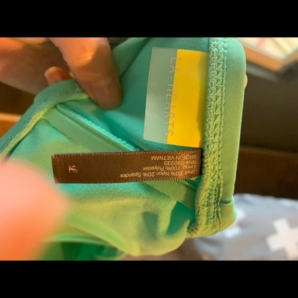 Fringe Bandeau Bikini Top - Picture 8 of 9